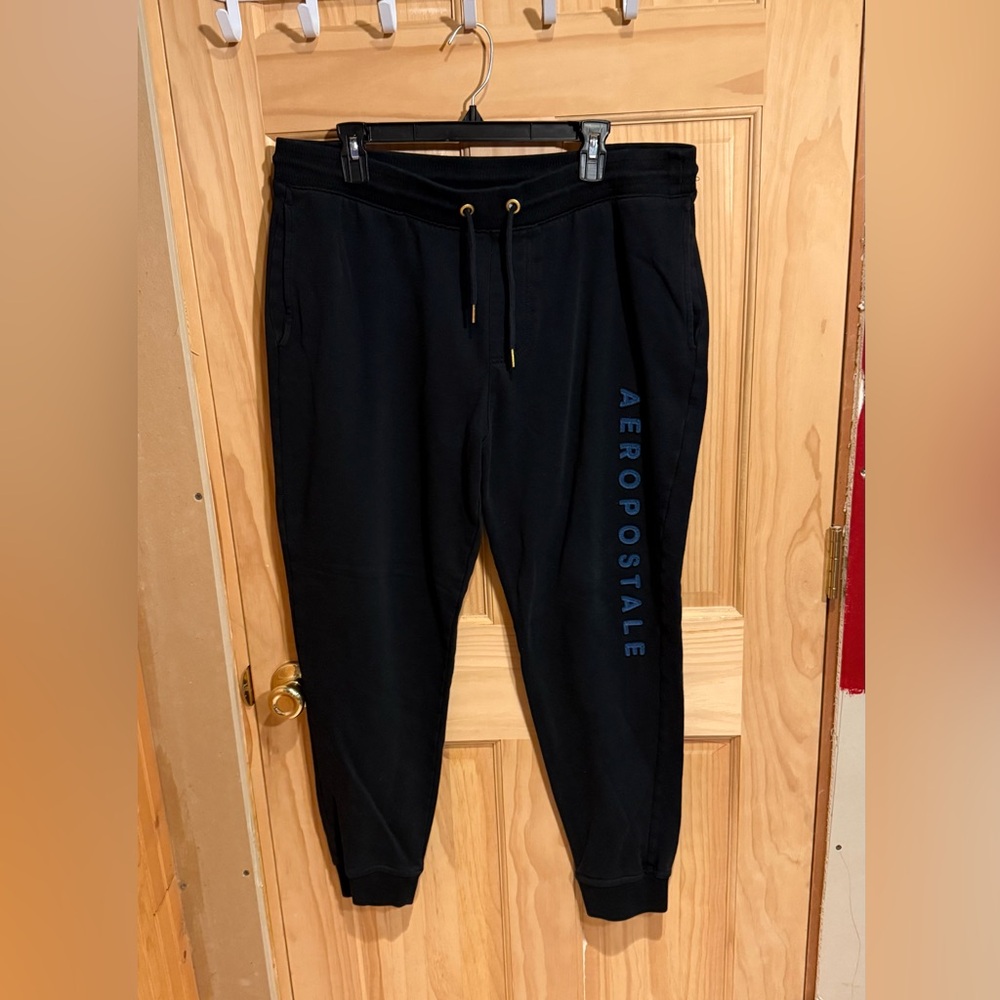 Mens Large Aeropostale sweatpants